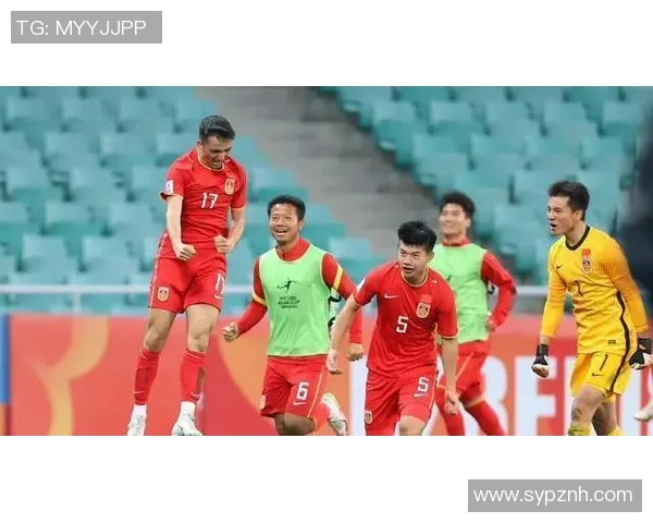 中国队在友谊赛中以二比零战胜韩国队展现强大实力与团队合作精神