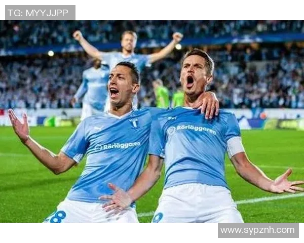 辛堡对阵马尔默的精彩较量揭示了足球战术与团队协作的重要性 辛堡对阵马尔默的精彩较量揭示了足球战术与团队协作的重要性