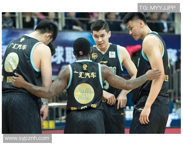 2019年CBA季后赛广厦对阵新疆的精彩对决回顾与分析