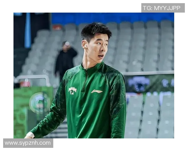 郭昊文：从篮球新星到职业生涯的崭新篇章探索与挑战并存的成长之路